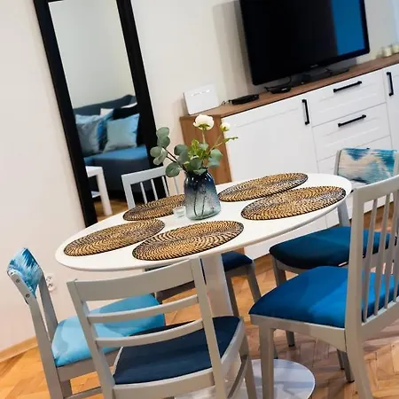 Old Town Eclectic Apartment For 6 People Варшава Екстер'єр фото
