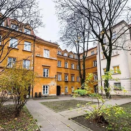Old Town Eclectic Apartment For 6 People Варшава Екстер'єр фото
